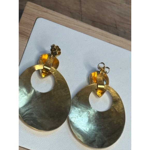 Elegant Teardrop Doorknocker Gold Tone Dangle Earrings - Picture 4 of 8